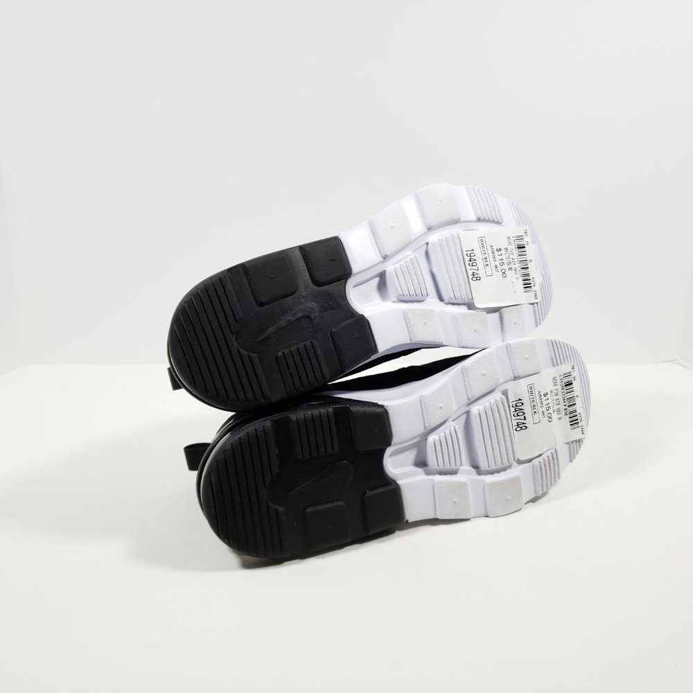 Nike Women's Air Max Motion 2 Running Shoes - Black 6M - Picture 3 of 4